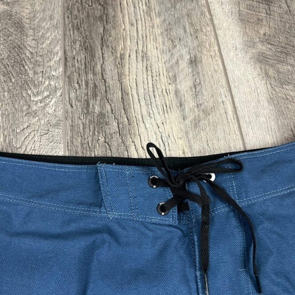Hurley Mens Blue Stripe Swim Trunks - Picture 5 of 9